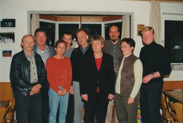 Die Vorstandschaft des TCM Im Jahre 2001, rechts der 1. Vorsitzende Robert Breitschwerdt